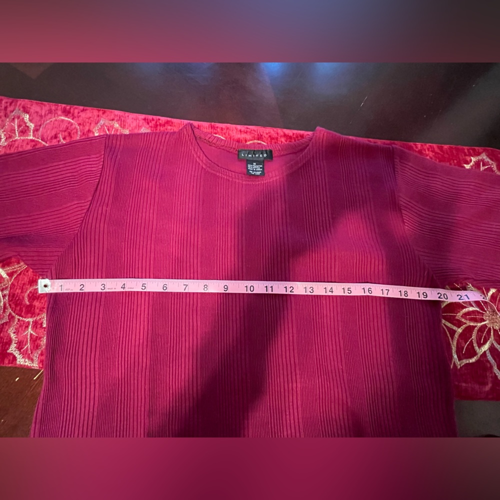 Limited Deep Red Ribbed Top - Picture 5 of 11